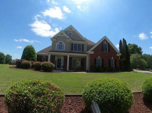 179 Country Club Dr, Hiram, GA 30141-5047