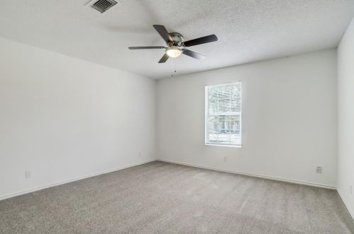 316 11th St, Conroe TX  77301-3927 exterior