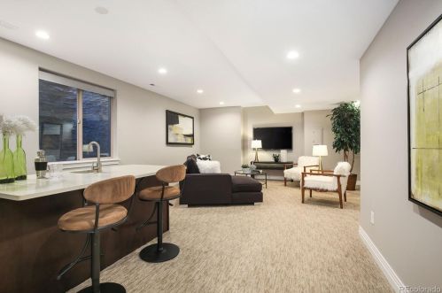2127 Lowell Blvd, Denver, CO 80211-5068