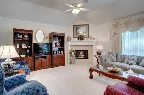 9144 Winding River Dr, Fort Worth TX  76118-7757 exterior