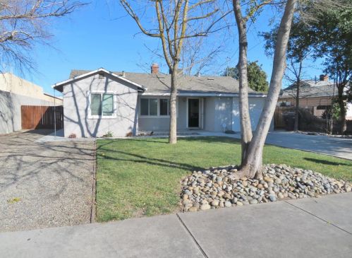 113 Lee Ave, Valley Home, CA 95361-3510