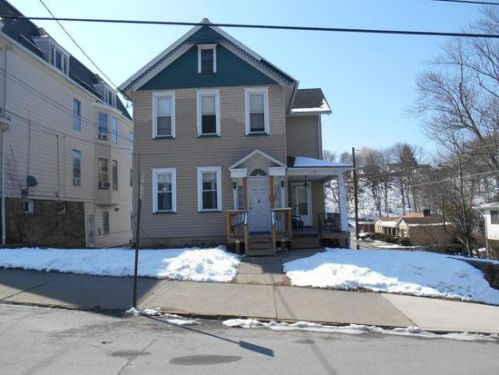 121 Broad St, Pittston PA  18640-2541 exterior