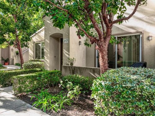 31171 Strawberry Tree Ln, Temecula, CA 92592-4182