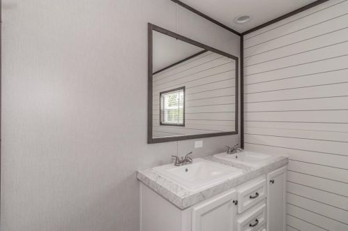 6152 Adelbert Dr, Fort Worth TX  76135-5226 exterior