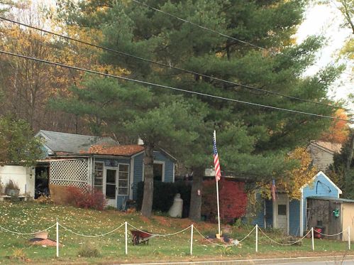 14 Silver Lake Rd, Tilton, NH 03276-5247