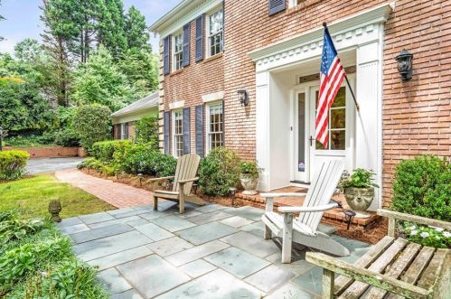 4247 Harrogate Dr, Atlanta GA  30327-3624 exterior
