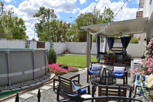 193 Cape Elizabeth Way, Riverside CA  92506-6178 exterior