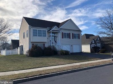 113 Weathervane Dr, Mount Royal, NJ 08061-1051