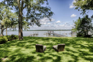 1756 Wilmington Island Rd, Savannah, GA 31410-4518