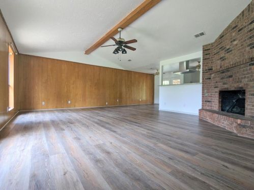 988 Jeffcote Rd, Conroe TX  77303-5438 exterior