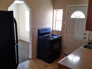 2021 Dallas Ave, Cincinnati OH  45239-4752 exterior