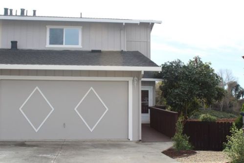 123 Montebello Ct, Watsonville, CA 95076-6003