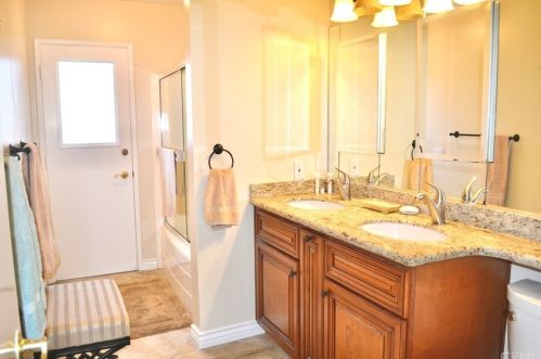 1808 Holbrook St, Anaheim CA  92807-1014 exterior