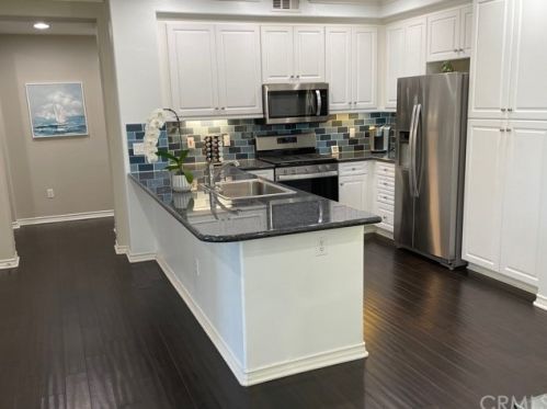 43 Spanish Lace, Irvine CA  92620-3411 exterior