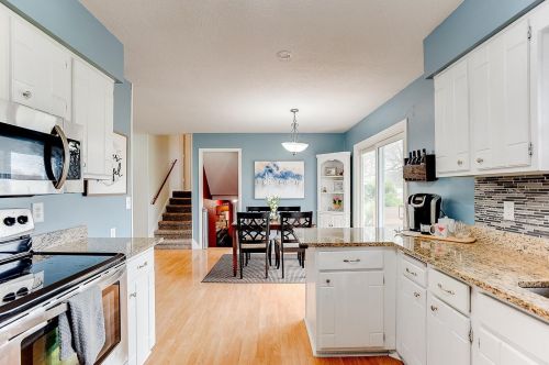 14708 Denmark Ct, Saint Paul MN  55124-7724 exterior