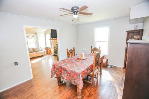4504 County Road 31, Angleton, TX 77515-7302