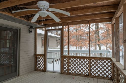 703 Missouri Dr, Nelson IL  61021-8903 exterior