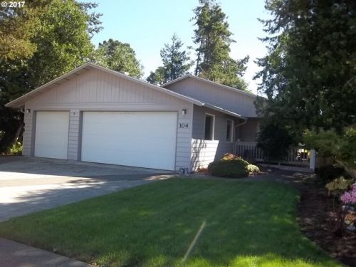 104 Jensen Way, Lakeside, OR 97449-9691