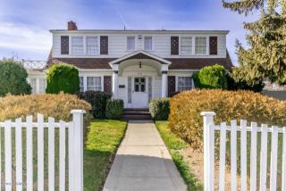 350 24 Ave, Yakima WA  98902-6153 exterior