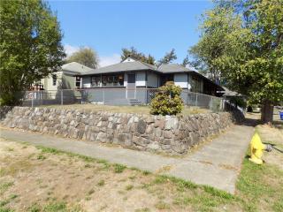 809 Ayers St, Kelso, WA 98626-4602