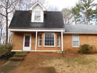 4923 Farmstead Ct, Holly Springs, GA 30188-3800