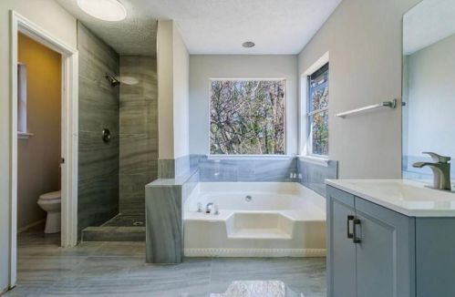 2695 Hallie Ml Rd, Atlanta GA  30349-7124 exterior