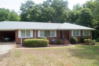 195 Bel Air Dr, Athens, GA 30606-1515