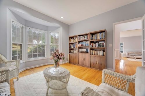103 Lambert Dr, Sparta, NJ 07871-1141
