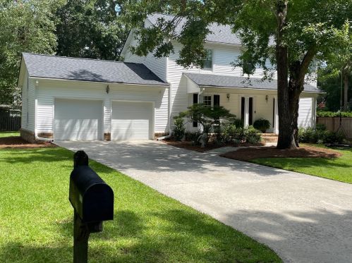 723 Gypsy Ln, Mount Pleasant, SC 29464-5118
