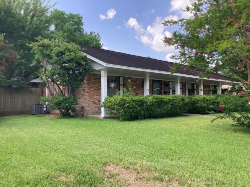 10218 Catlett Ln, Morgans Point TX  77571-4216 exterior
