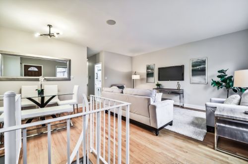 1639 Sedgwick St, Chicago, IL 60614-5745
