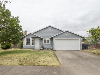 1921 Jean Ln, Beaverton, OR 97123-5130