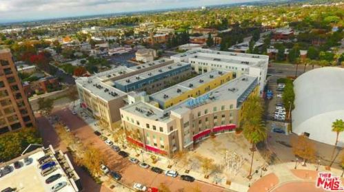 114 Harbor Blvd, Anaheim CA 92801-2421 exterior