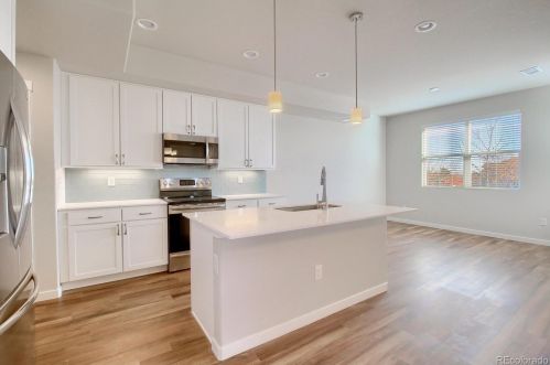 4237 98 Pl, Denver CO 80229-3289 exterior