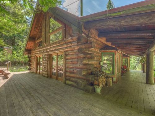 7373 Gopher Valley Rd, Sheridan OR  97378-9795 exterior