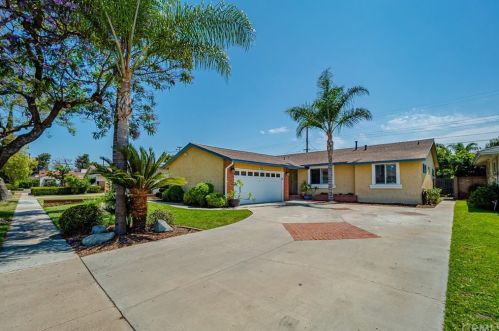 210 Primrose St, Anaheim, CA 92804-2535