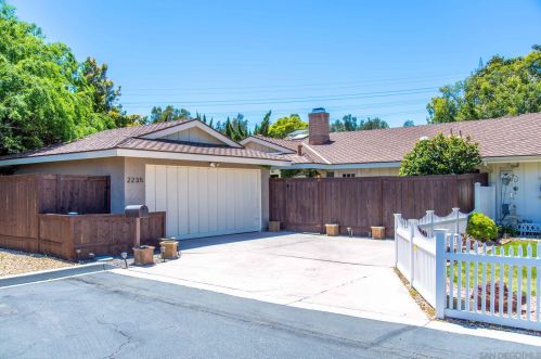 2235 Fairway Ct, Oceanside, CA 92056-3612