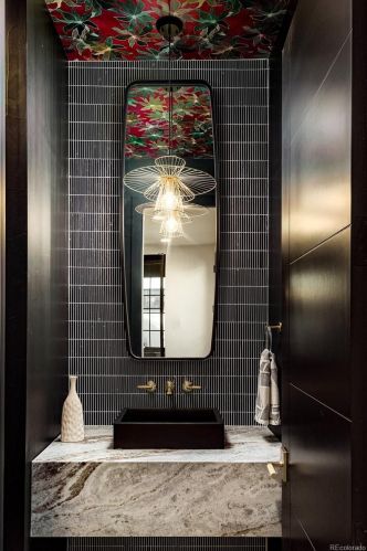 586 Gaylord St, Denver CO  80209-4626 exterior