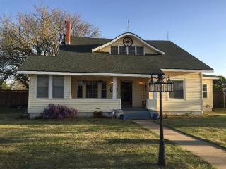 101 Tilford Ave, Cone, TX 79357-3415