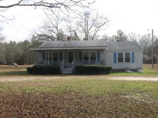 7926 Old Jefferson Hwy, Kershaw, SC 29067-8094