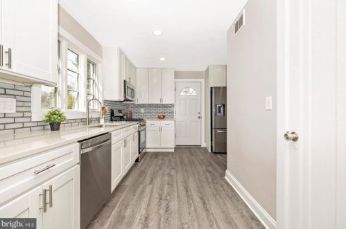 9923 Sutherland Rd, Silver Spring MD 20901-2314 exterior