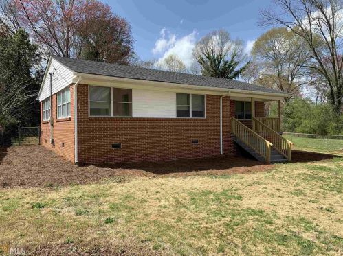 205 Emory St, Oxford, GA 30054-2308