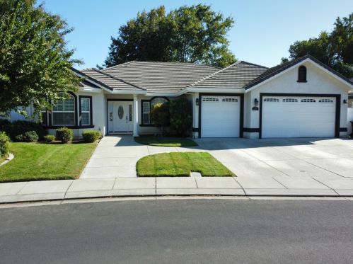 590 Springcreek Pl, Manteca, CA 95337-6683