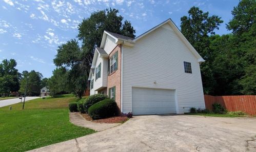 3180 Water Brk Dr, Conyers GA  30094-5691 exterior