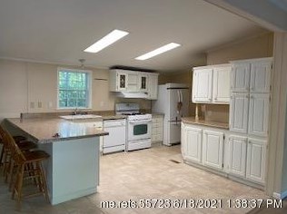 13 Cedar Dr, Kittery, ME 03904-5433