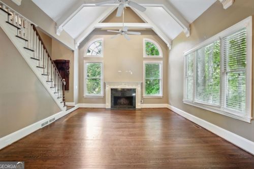5390 Harrowood Ln, Atlanta GA  30327-4812 exterior