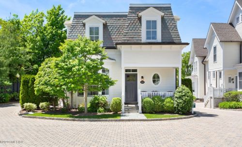 233 Milbank Ave, Greenwich CT  06830-6793 exterior
