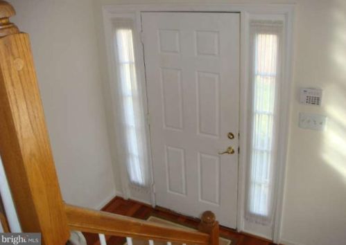 2550 James Maury Dr, Herndon, VA 20171-4355