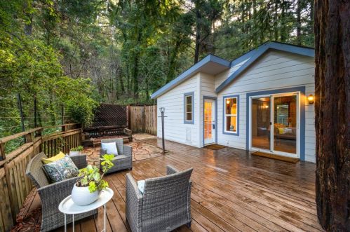 310 Fireside Rd, Big Basin, CA 95006-8840
