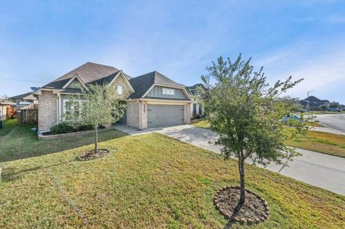 1003 Venice Dr, Bryan, TX 77808-7593